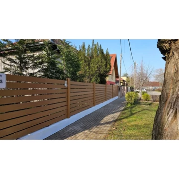 Faerezetes WPC kerítés_barna