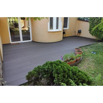 wpc terasz gesztenyebarna